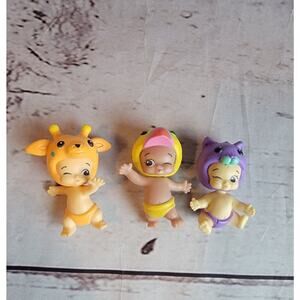 Lot Of 3 Moose Twosies Twozies Baby Infant PVC Figure Giraffe Parrot Cat
